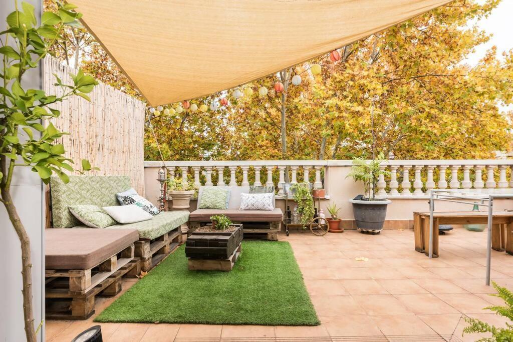אלקאלה דה הנארס Atico Con Terraza Y Chimenea Junto A Universidad מראה חיצוני תמונה