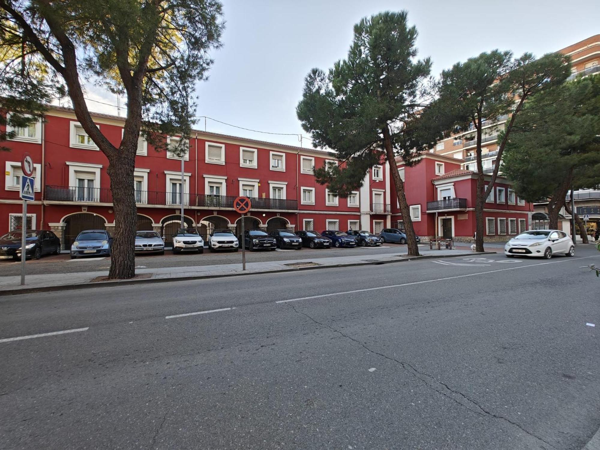 אלקאלה דה הנארס Atico Con Terraza Y Chimenea Junto A Universidad מראה חיצוני תמונה